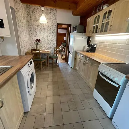 Haziko Vendeghaz/balatonfenyves Balatonfenyves