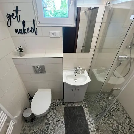 Haziko Vendeghaz/balatonfenyves Dom wakacyjny Balatonfenyves