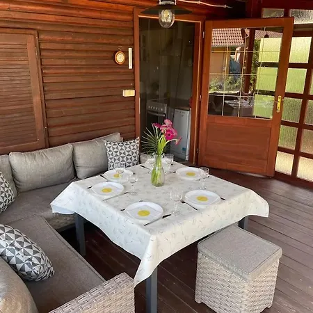 Haziko Vendeghaz/balatonfenyves Dom wakacyjny *