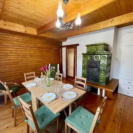 Haziko Vendeghaz/balatonfenyves Balatonfenyves